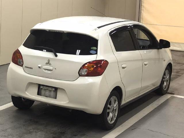 MITSUBISHI MIRAGE