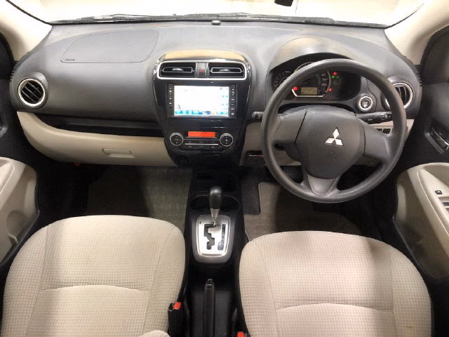 MITSUBISHI MIRAGE