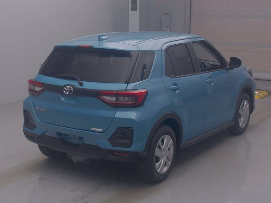 TOYOTA RAIZE