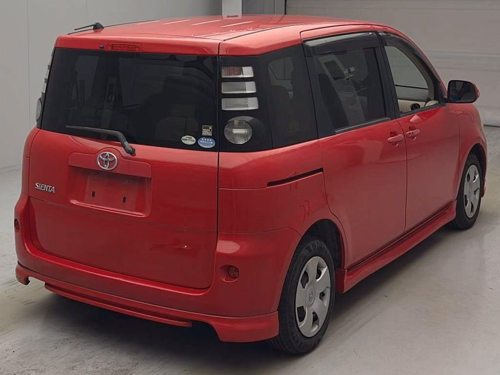 TOYOTA SIENTA