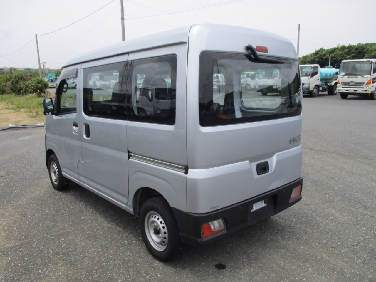 DAIHATSU ATRAI