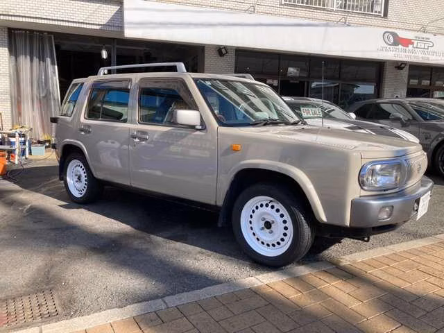 NISSAN RASHEEN