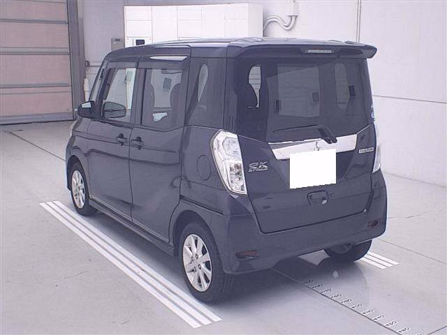 MITSUBISHI EK SPACE