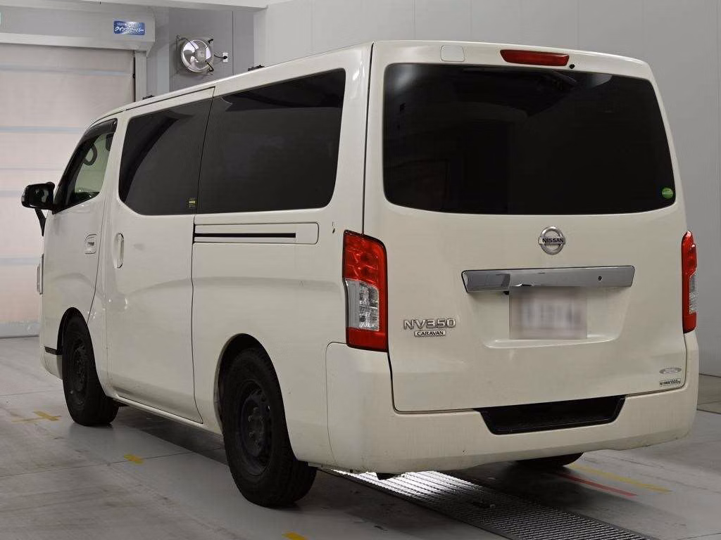 NISSAN NV350 CARAVAN