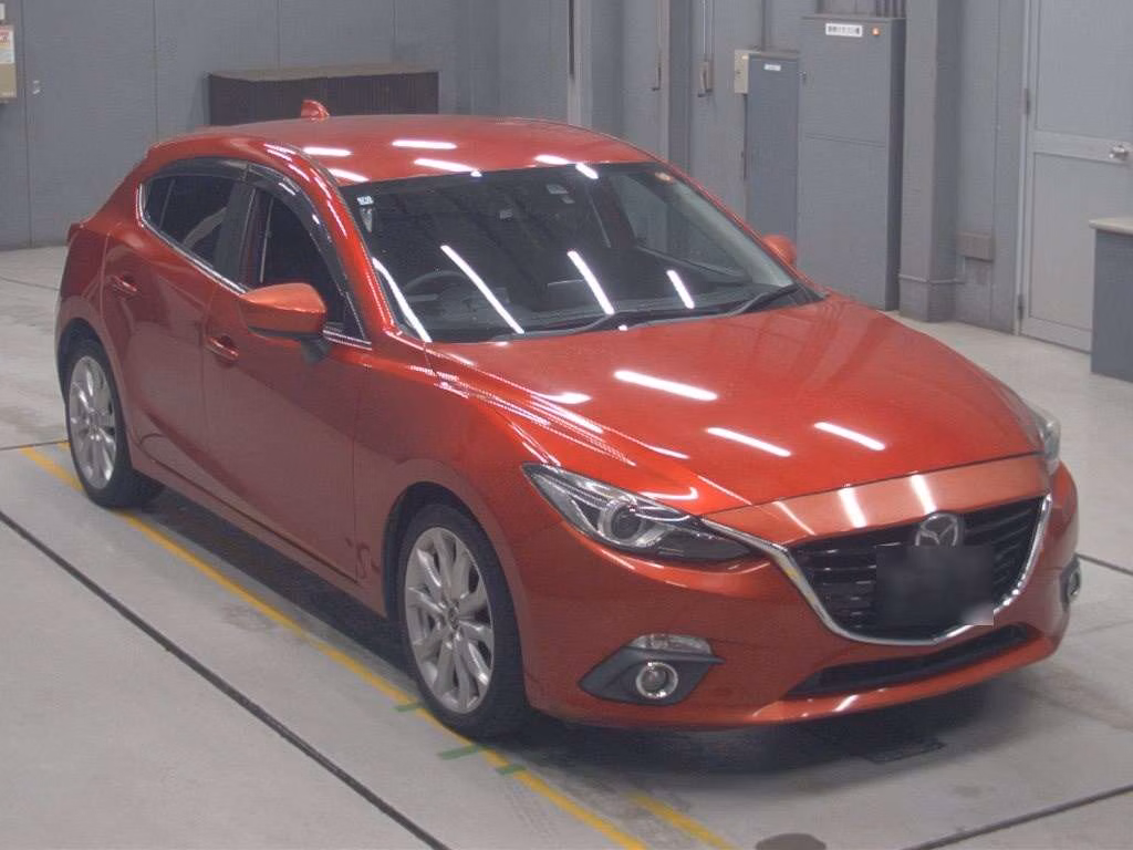 MAZDA AXELA
