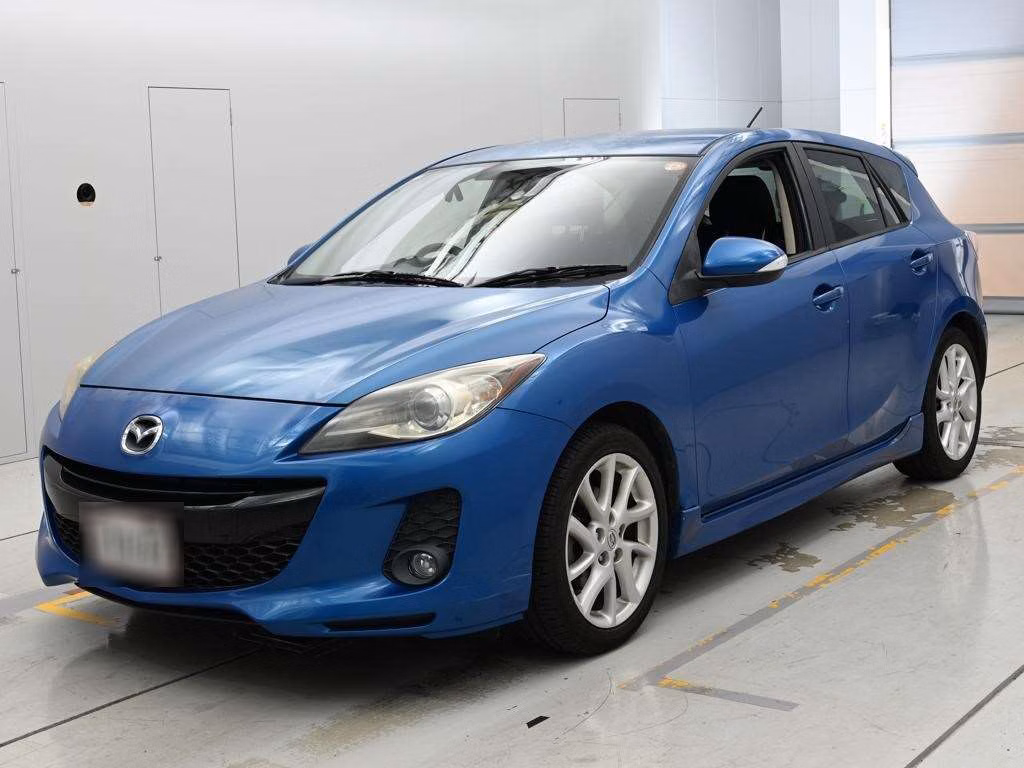 MAZDA AXELA