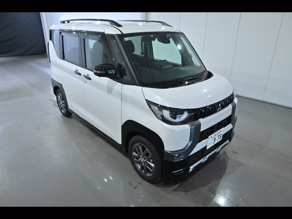 MITSUBISHI DELICA MINI