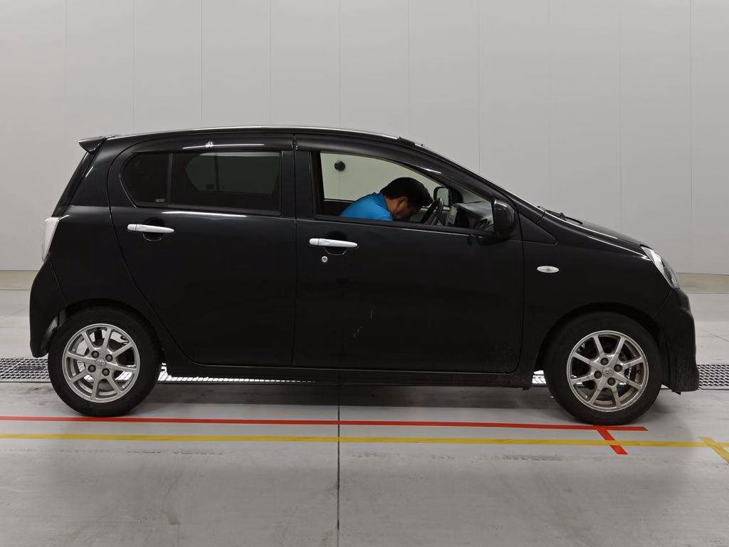 TOYOTA PIXIS EPOCH