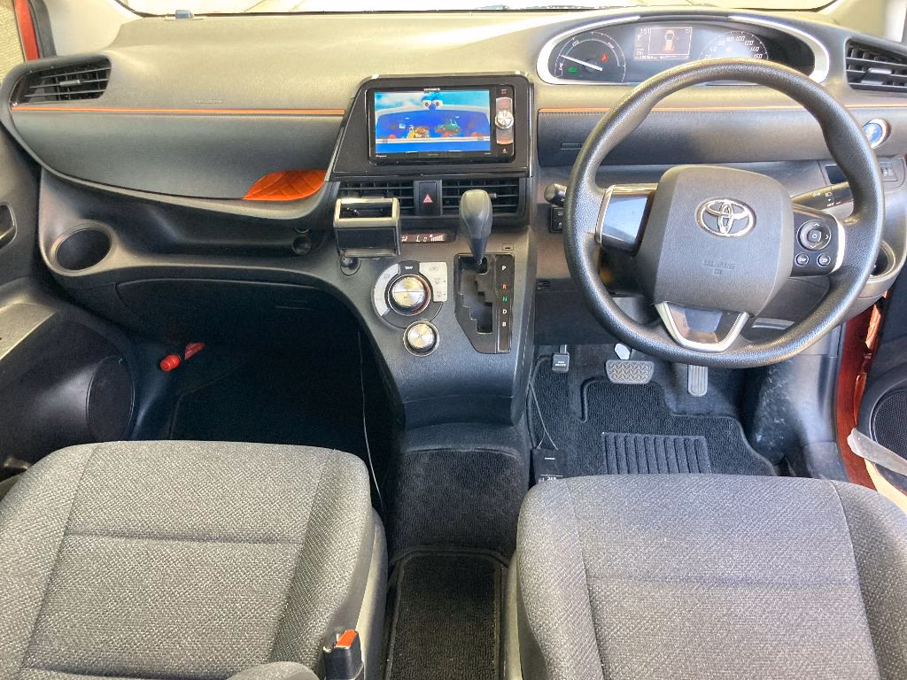 TOYOTA SIENTA