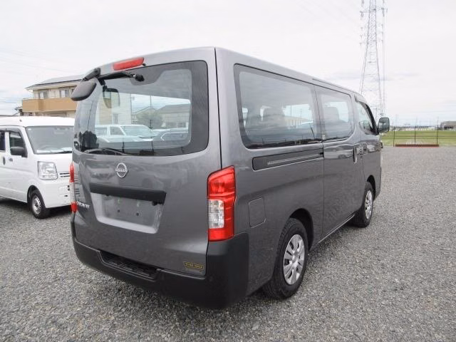 NISSAN CARAVAN