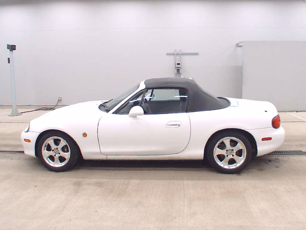 MAZDA ROADSTER