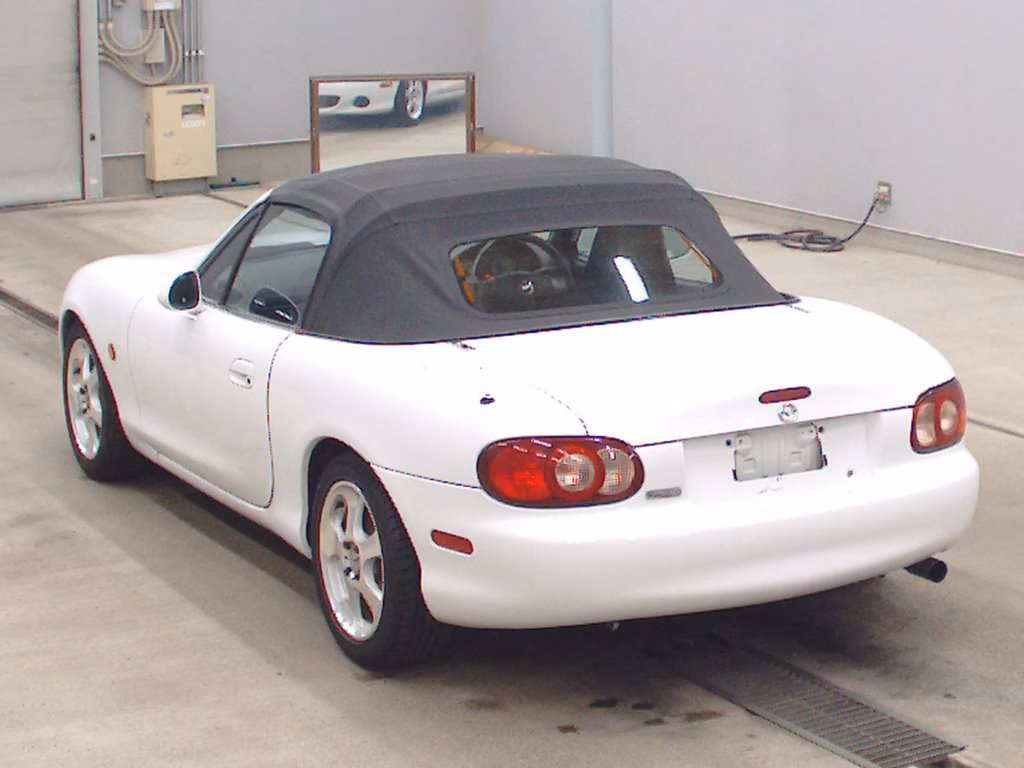 MAZDA ROADSTER