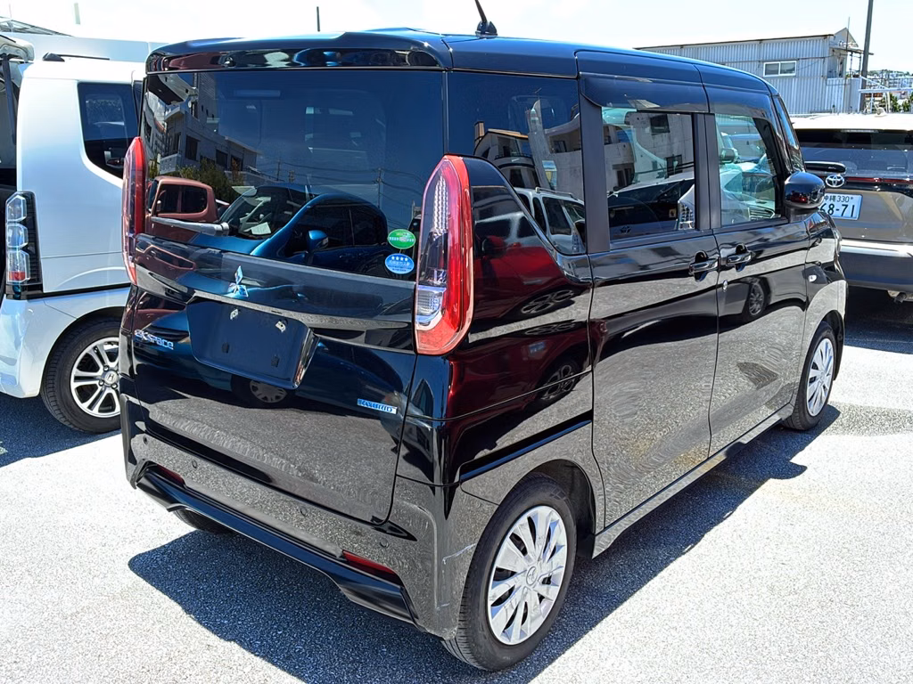 MITSUBISHI EK SPACE