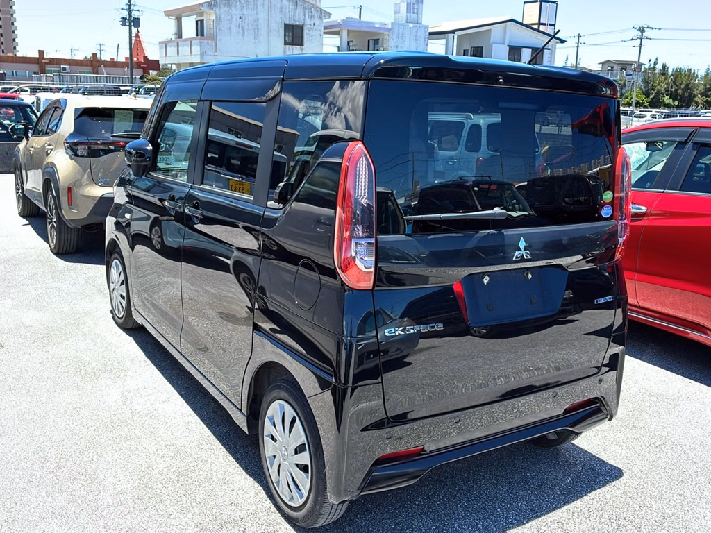 MITSUBISHI EK SPACE