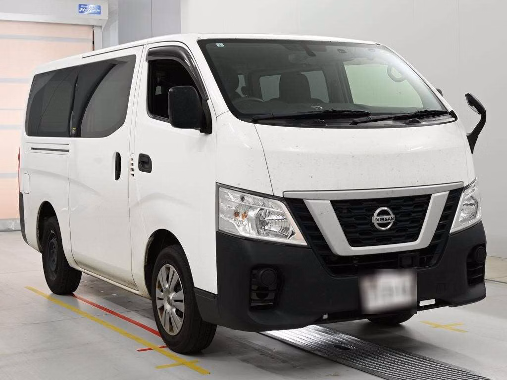 NISSAN NV350 CARAVAN
