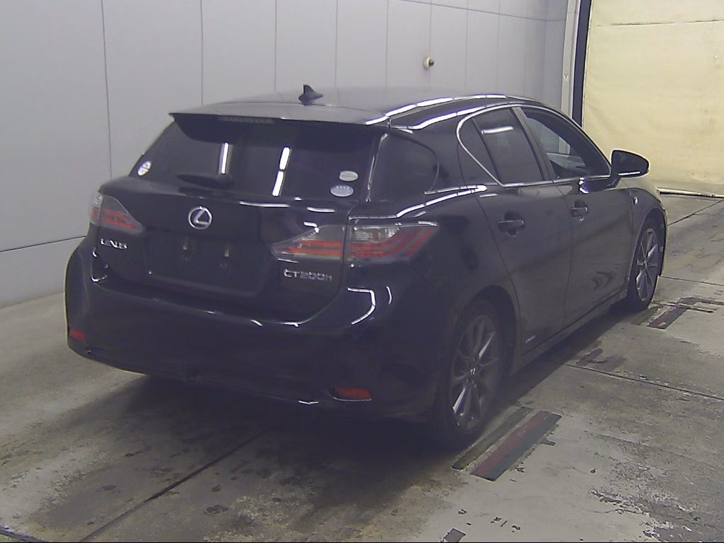LEXUS CT200H