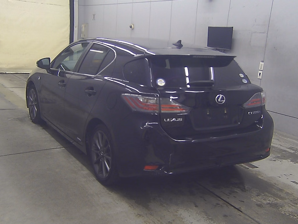 LEXUS CT200H