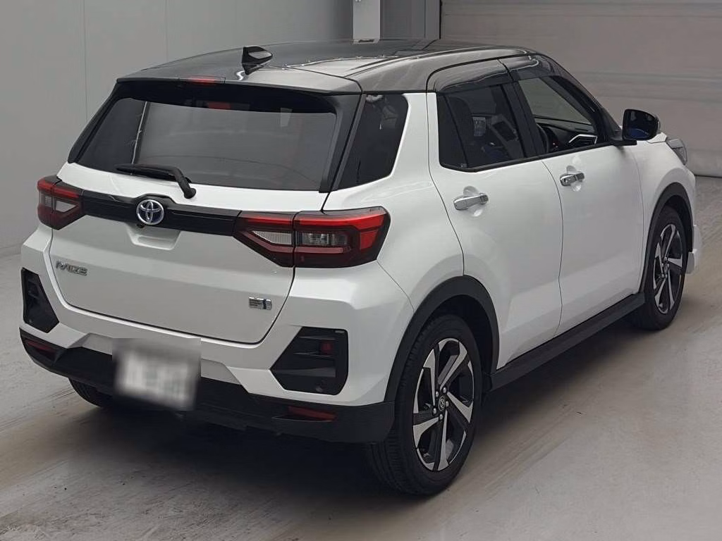 TOYOTA RAIZE