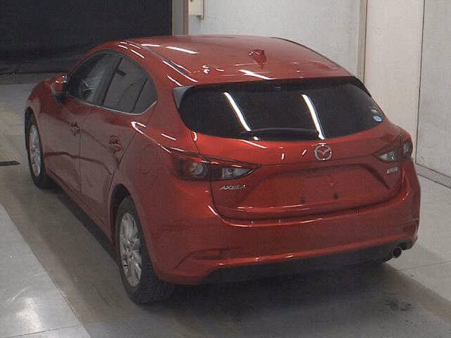 MAZDA AXELA