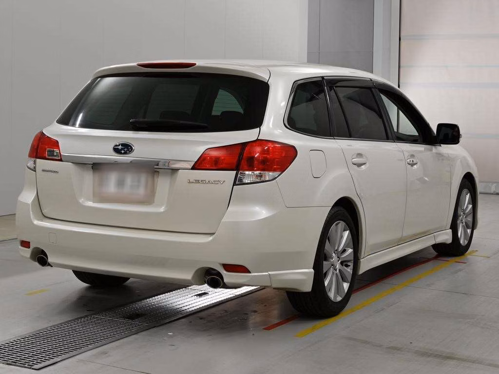 SUBARU LEGACY