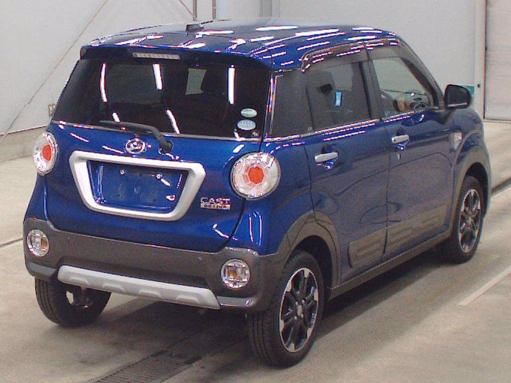 DAIHATSU CAST