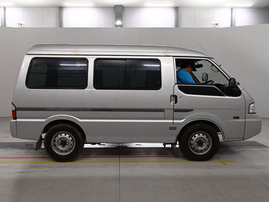 MAZDA BONGO