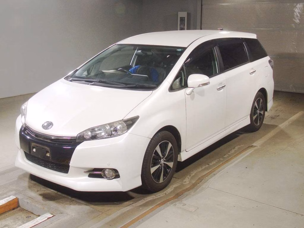 TOYOTA WISH