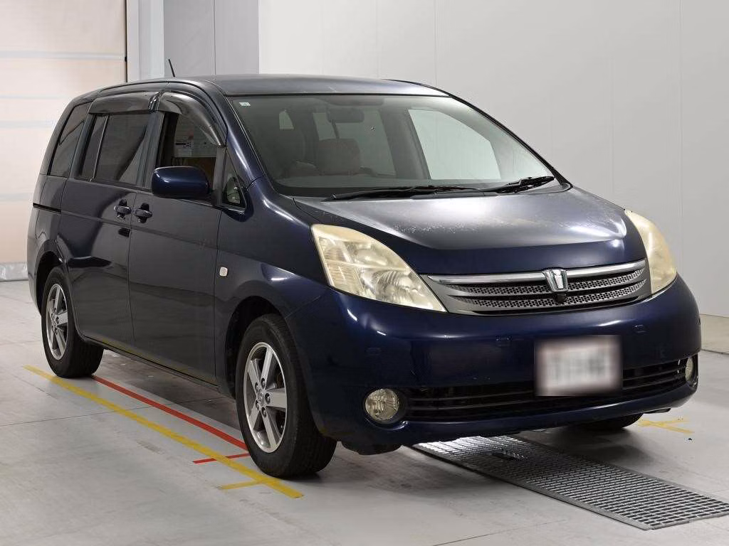 TOYOTA ISIS