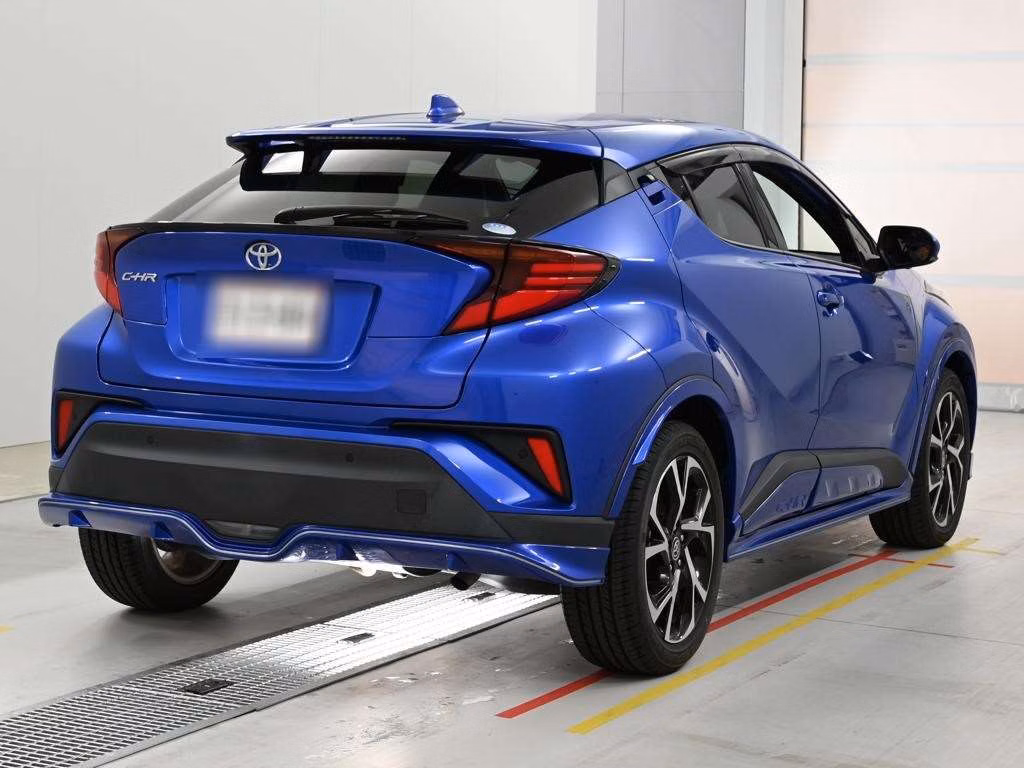 TOYOTA C-HR