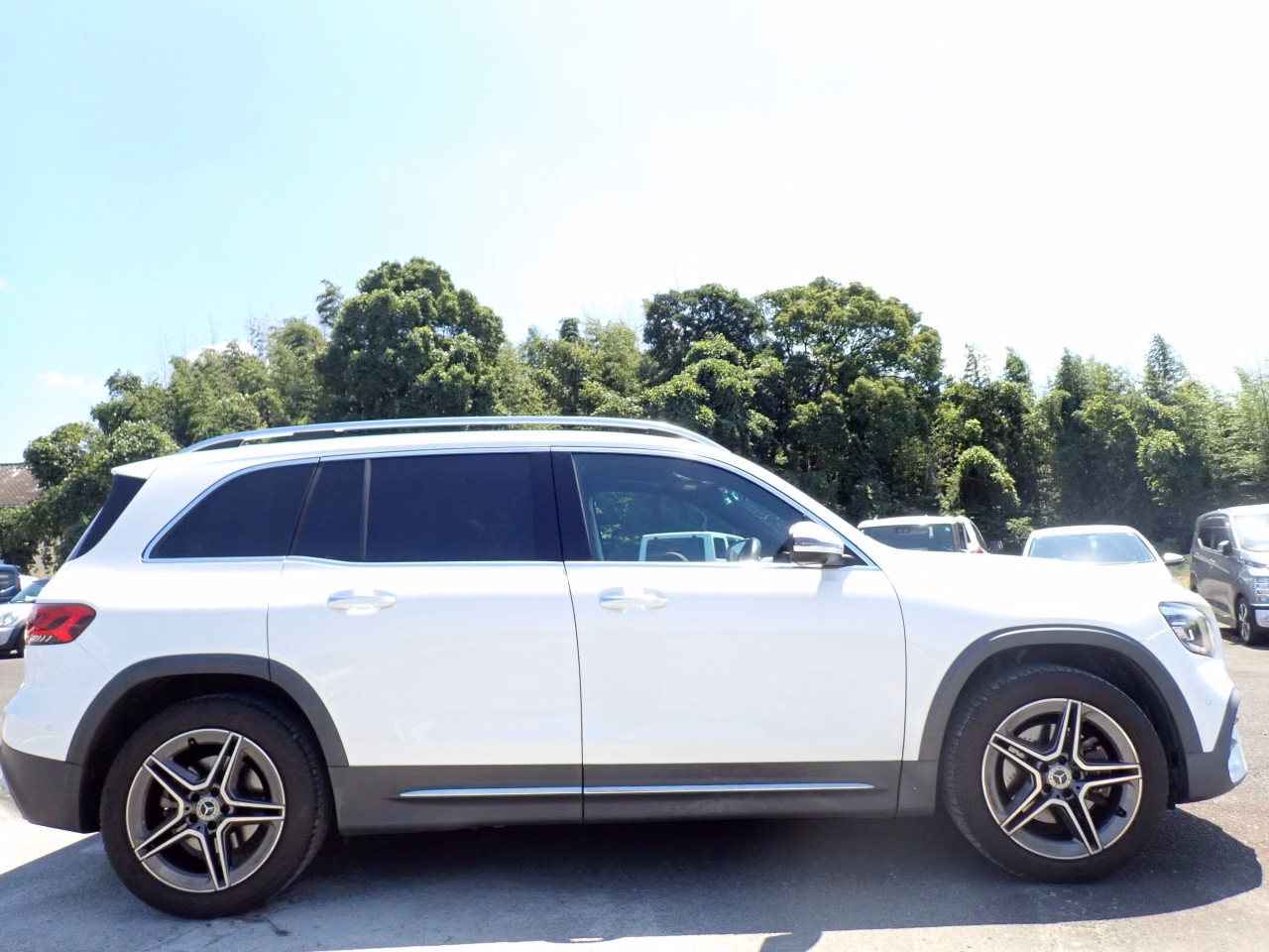MERCEDES-BENZ GLB-CLASS