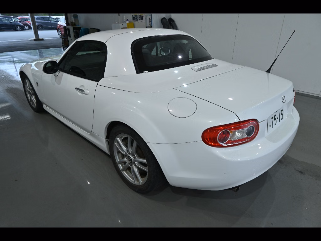 MAZDA ROADSTER
