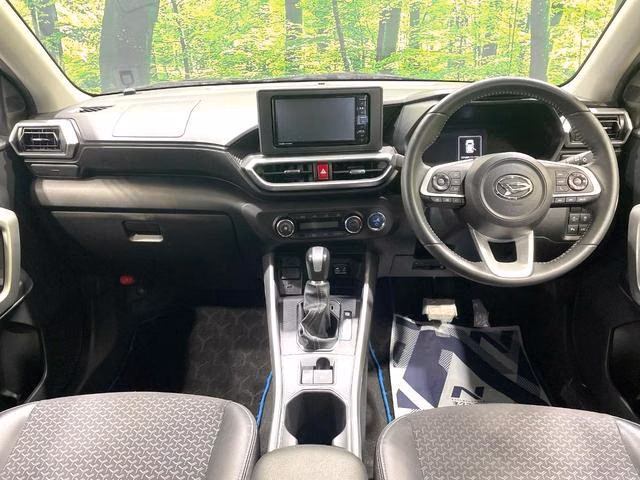 DAIHATSU ROCKY
