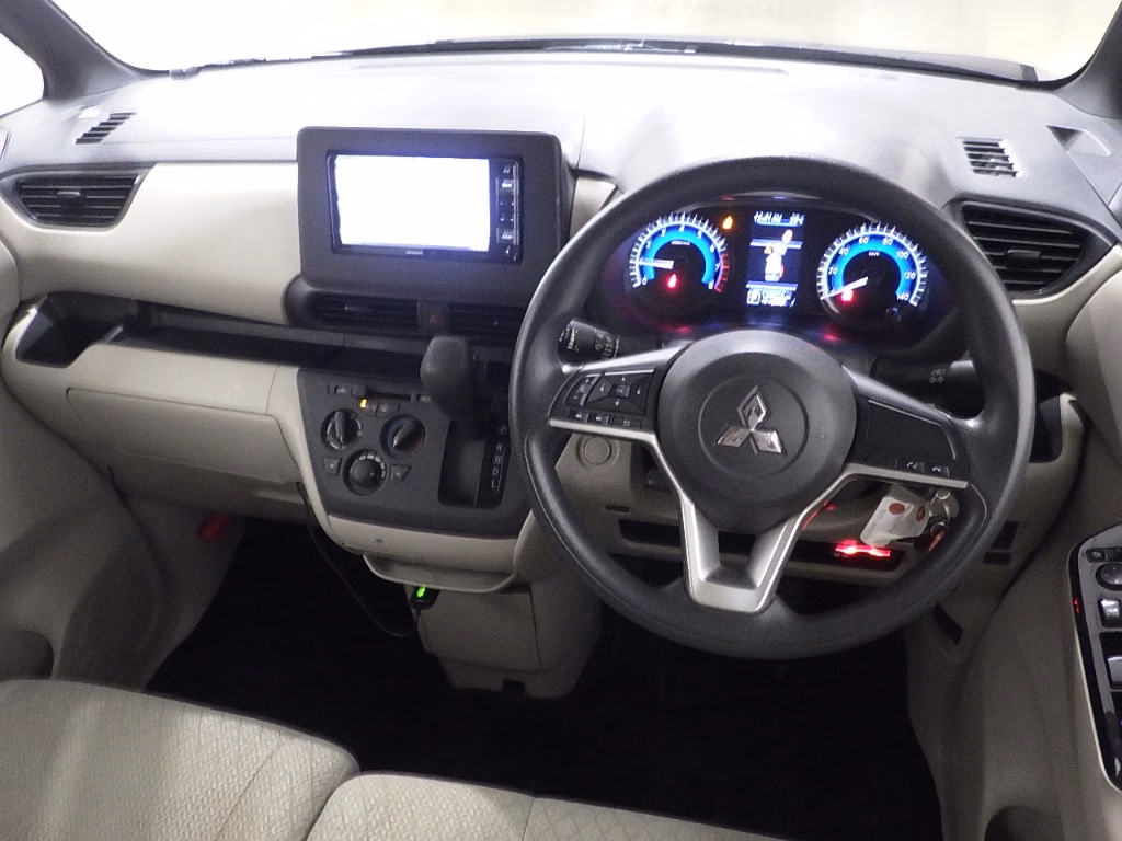 MITSUBISHI EK SPACE