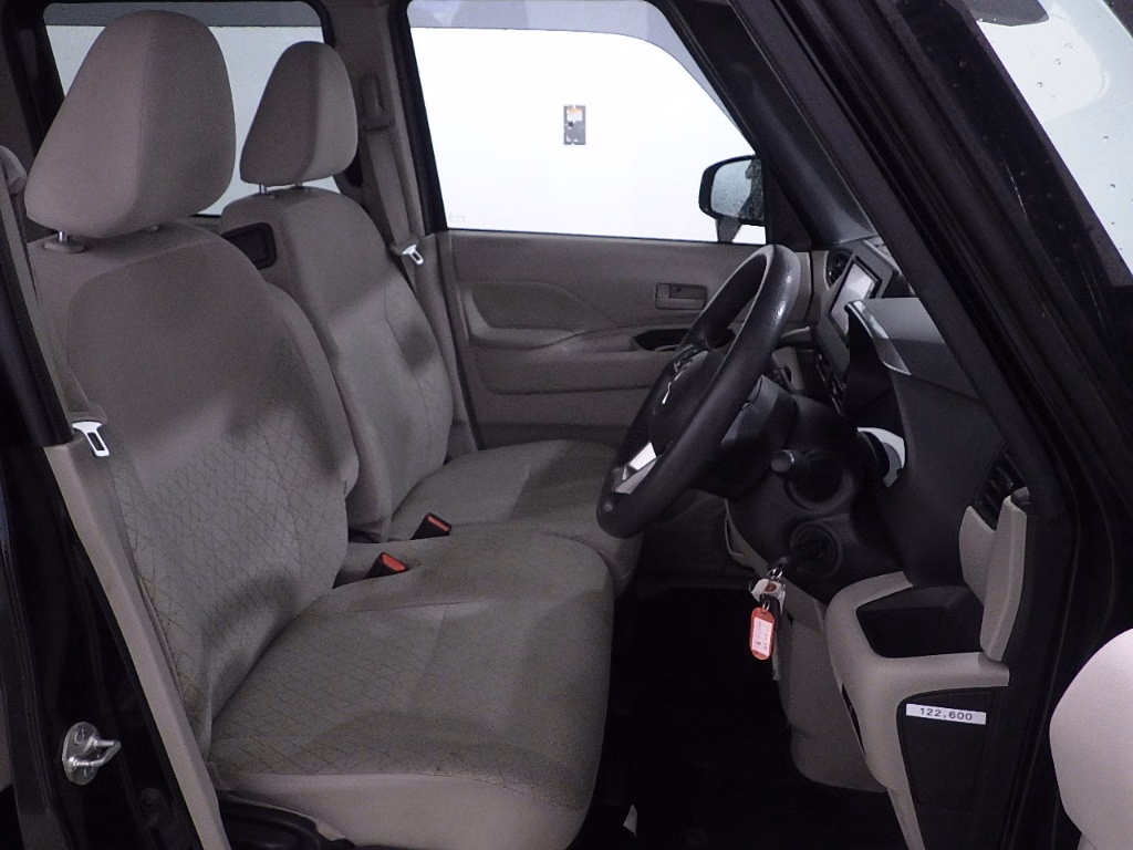 MITSUBISHI EK SPACE