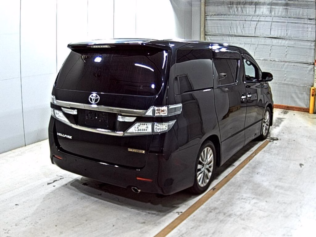 TOYOTA VELLFIRE