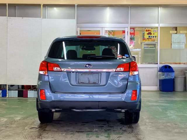 SUBARU OUTBACK