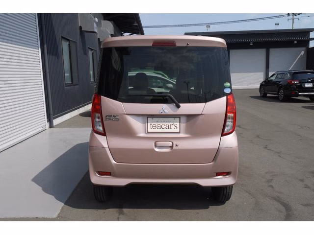 MITSUBISHI EK SPACE