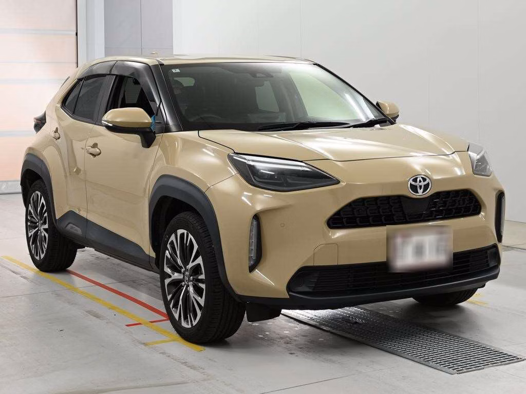 TOYOTA YARIS CROSS