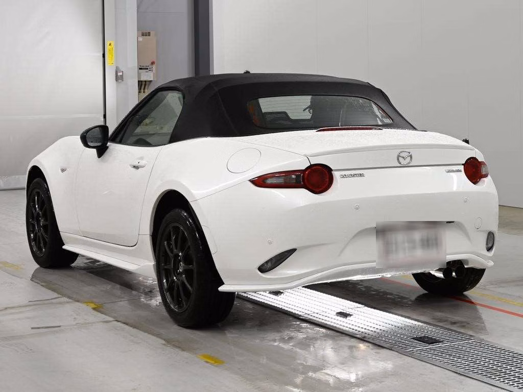 MAZDA MX-5