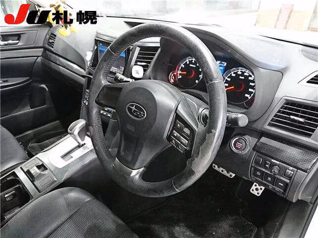 SUBARU LEGACY B4