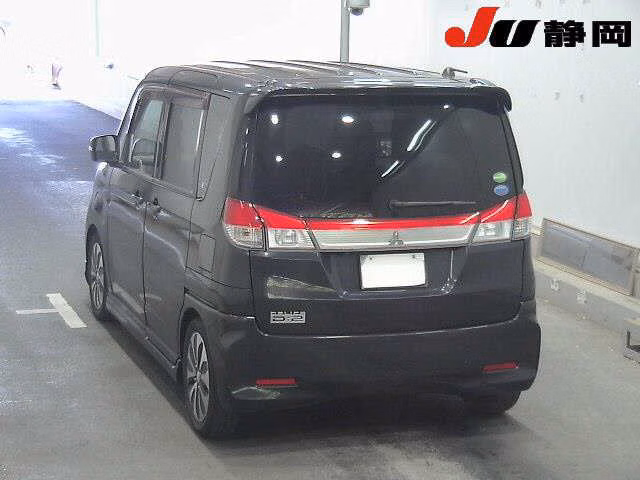 MITSUBISHI DELICA D:2