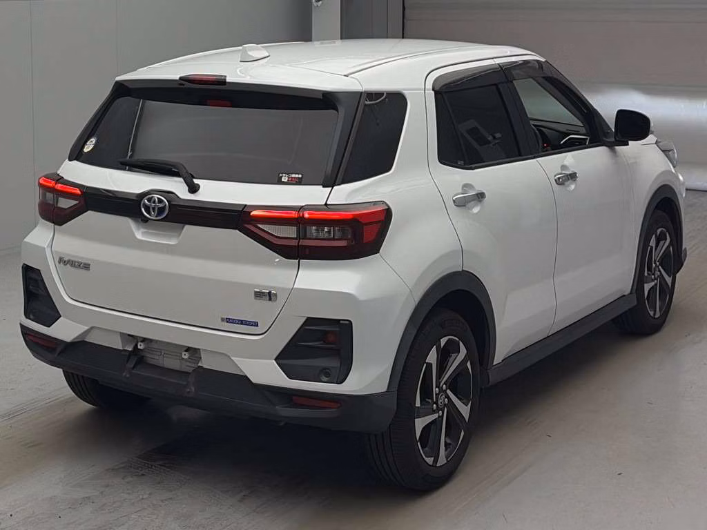 TOYOTA RAIZE