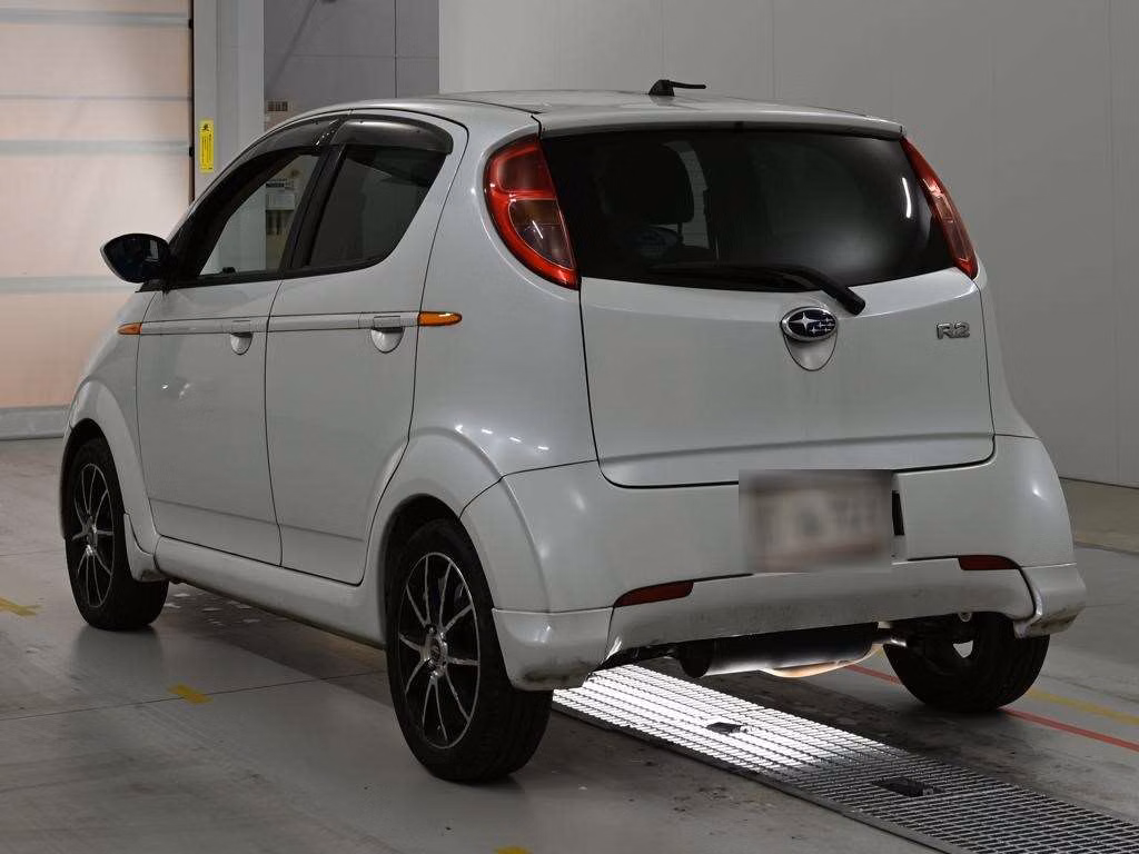 SUBARU R2