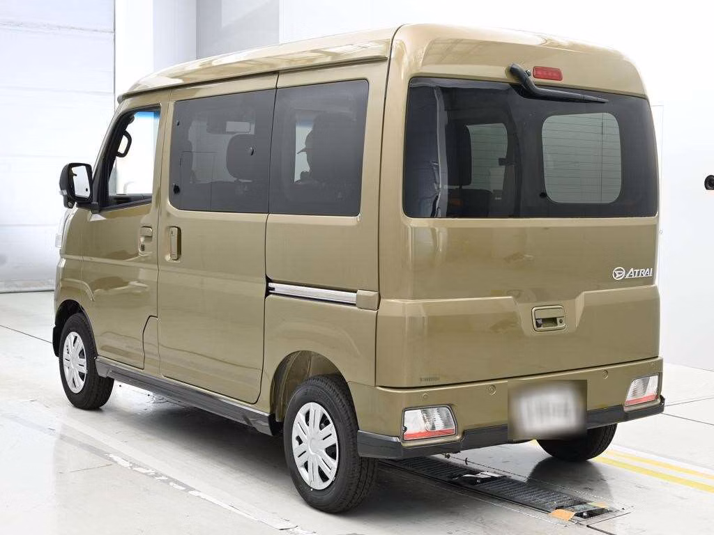 DAIHATSU ATRAI