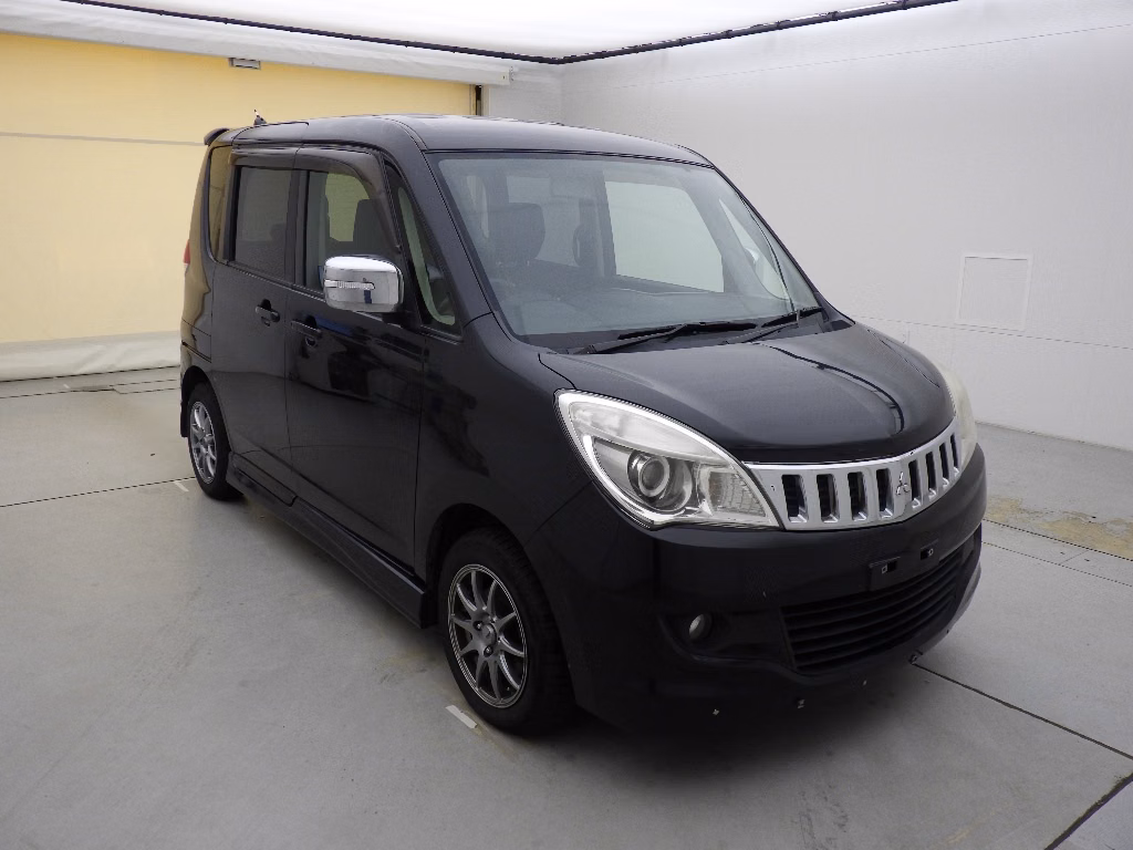 MITSUBISHI DELICA D:2