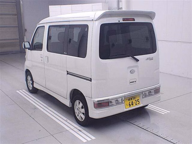 DAIHATSU ATRAI
