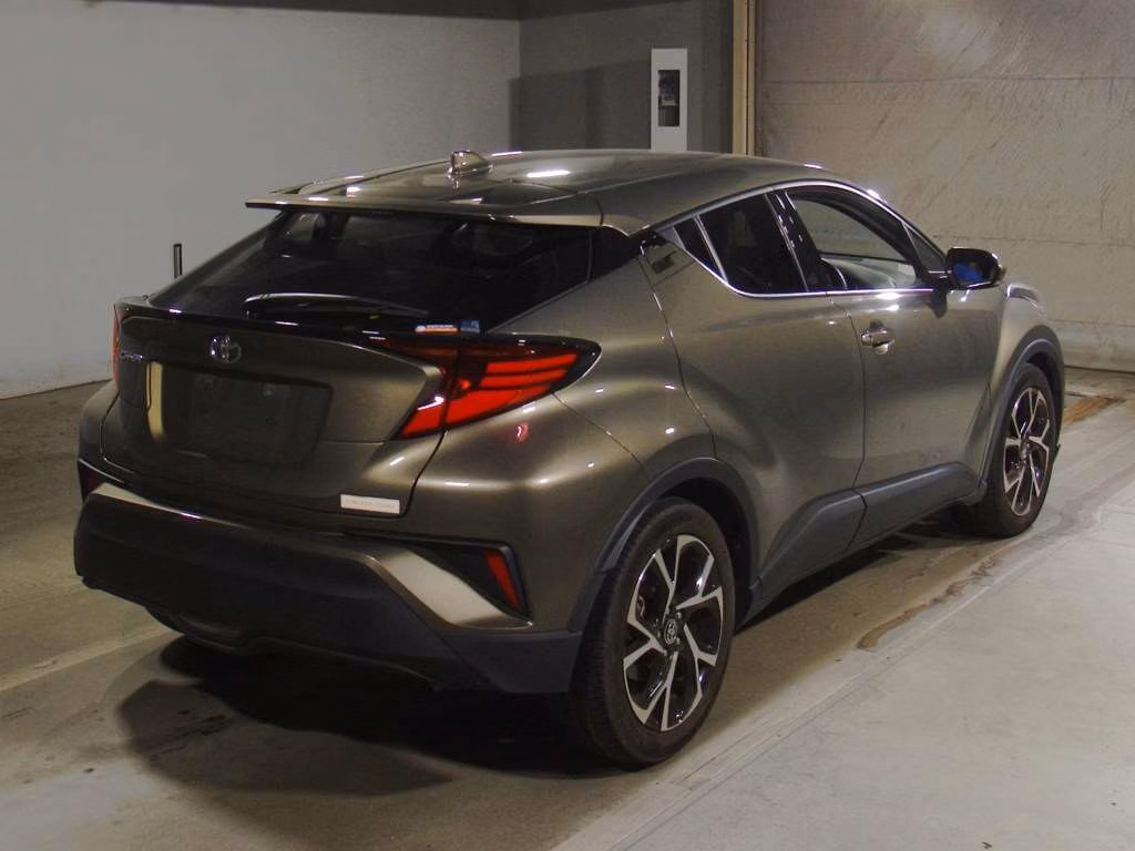 TOYOTA C-HR