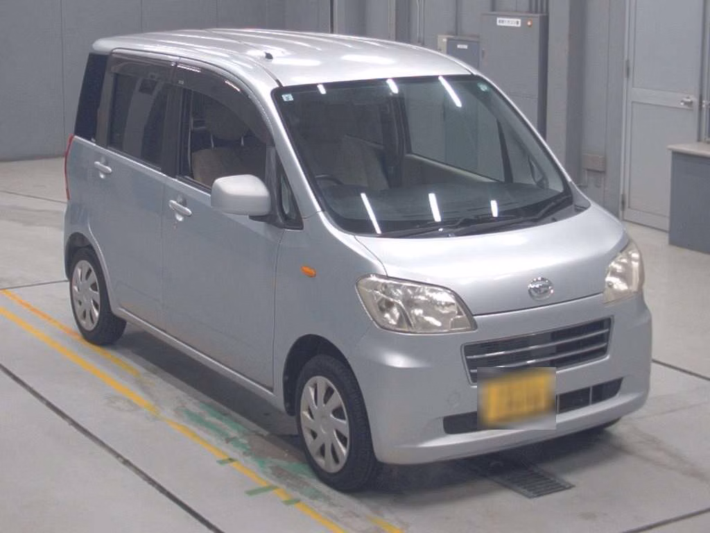 DAIHATSU TANTO EXE
