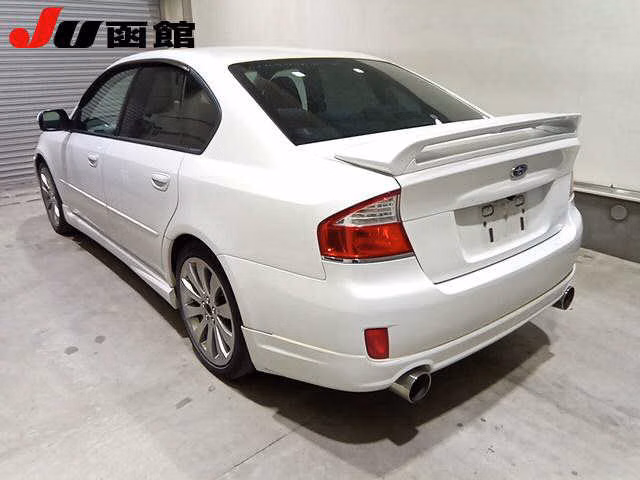 SUBARU LEGACY B4