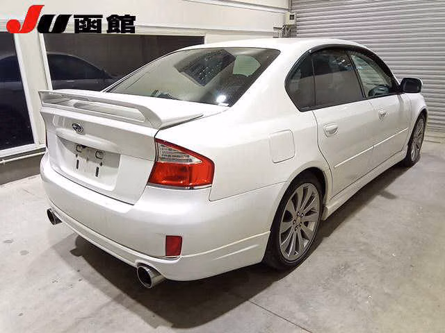 SUBARU LEGACY B4